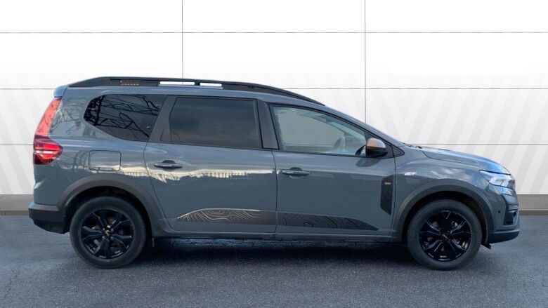 Dacia Jogger 1.6 HEV Extreme 5dr Auto Hybrid Estate